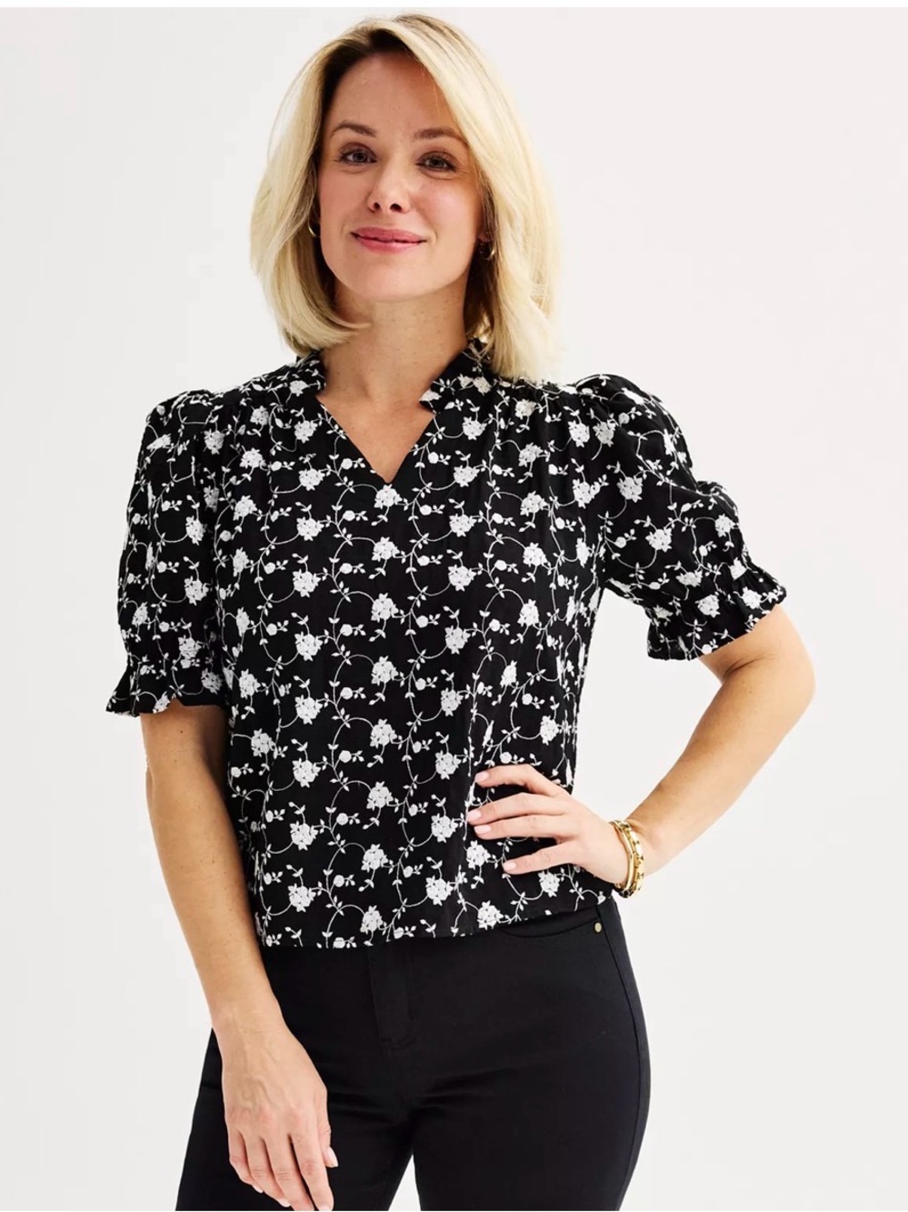 Draper James Black Floralā Puff-Sleeve V-Neck Blouse
